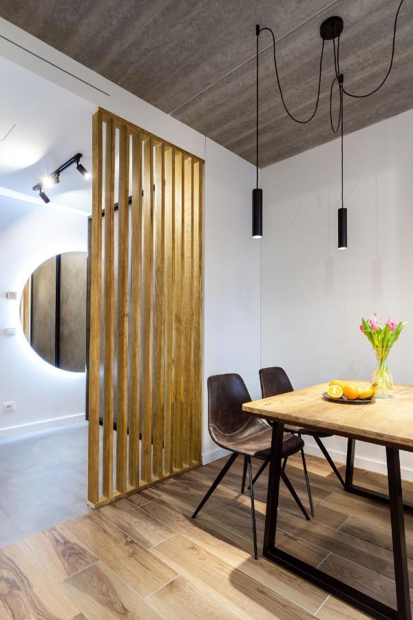 City Center Sanctuary Modern Business-Class Studio With Free Parking In The Heart Of Vilnius VNO Exterior foto