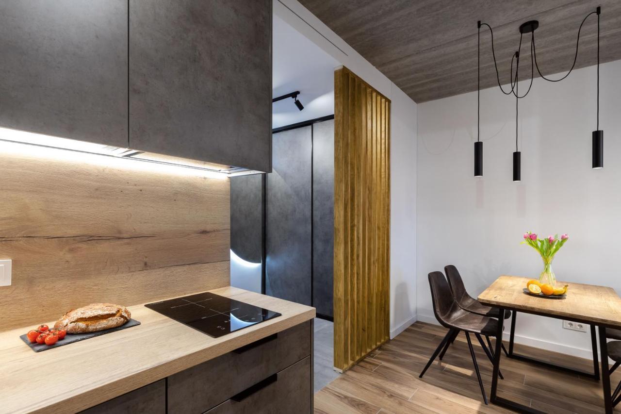 City Center Sanctuary Modern Business-Class Studio With Free Parking In The Heart Of Vilnius VNO Exterior foto