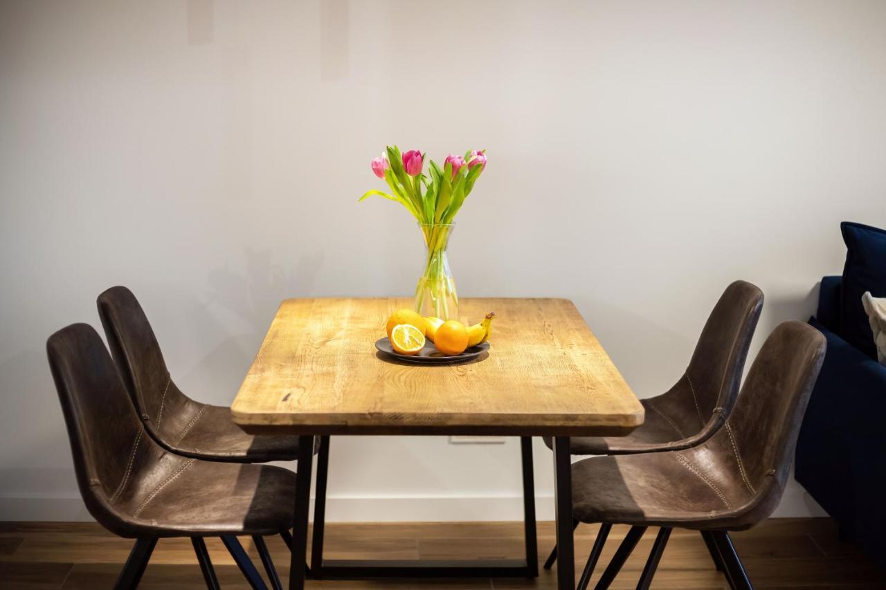 City Center Sanctuary Modern Business-Class Studio With Free Parking In The Heart Of Vilnius VNO Exterior foto
